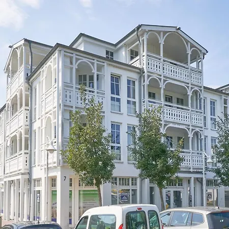 Komfortable Fuer Zwei In Mit Balkon